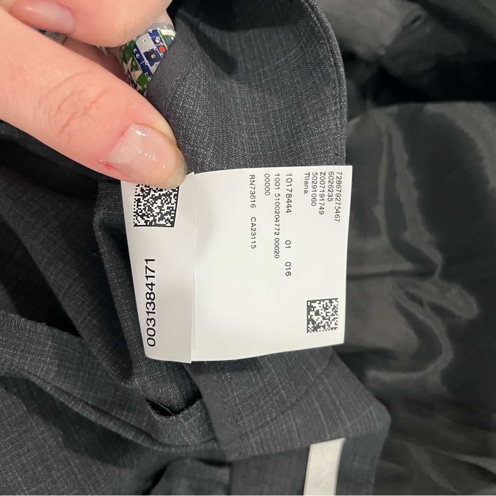 Hugo Boss suit 0-2 - Picture 10 of 11